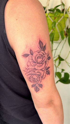 Rose 🌹 #roses #rosestattoo #tattoos