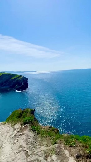Amazing views around Lulworth Cove 😍 #views #travel #timtoktravel #love #scenery #view #england #uk #summer