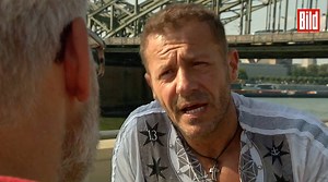 „Arschloch*!“ Das (fast) ungeschnittene Interview mit Willi Herren - erstmals im Free TV *Das erste Wort von Willi Herrens Managerin Jana Windolph zur Begrüßung, nachdem er das Promi Big Brother Haus verlassen hatte! | BILD Mallorca