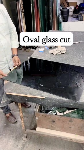 14K views · 93 reactions | Make a oval glass cutting ✂️. #glasscraft #glassart #luxurydecor #homedecor #cutingglass | glass craft | Facebook