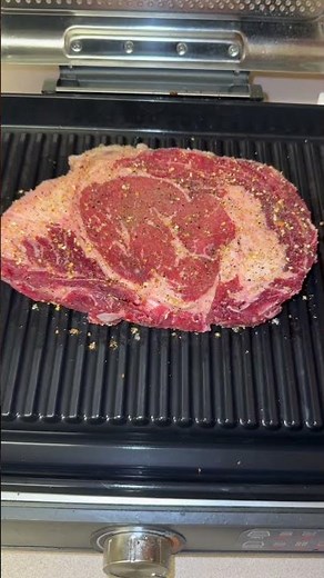 Let's cook some dinner #cooking #dinner #stake #food