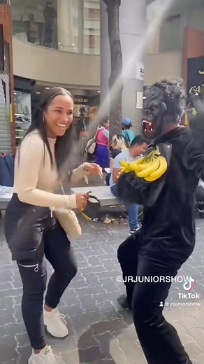 Jr Junior Show on Reels