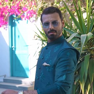 Don't miss out on Deepak Perwani's Festive Sale; Discover a range of perfectly designed outfits with Upto 30% off. Shop now! | Deepak Perwani