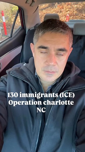 Agentes federais se espalharam pela maior cidade da Carolina do Norte durante o fim de semana, detendo mais de 130 pessoas nas primeiras 48 horas da repressão à imigração, que provocou protestos e resistência por parte de líderes locais. Greg Bovino, comandante-geral da operação da Alfândega e Proteção de Fronteiras dos EUA (CBP), prometeu em uma publicação nas redes sociais no domingo que seus agentes “atacariam Charlotte como uma tempestade”. Fonte: ABC News 🗞️ | Victor lopes