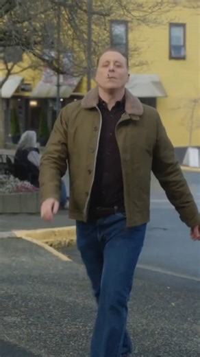 Mimic Mode: Alien Tries to Be Harry Vanderspeigle 👽🤣Funny Scene #shorts #residentalien