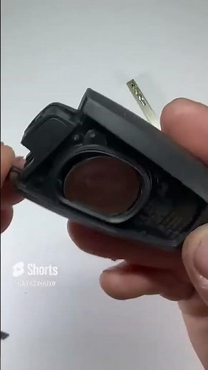 HOW TO CHANGE BMW KEY BATTERY