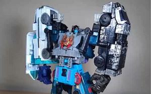 法国变形金刚大神玩家Modul的几个小作品