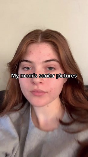 #greenscreen my mom was a model 🥺 one of those pictures Is from a magazine