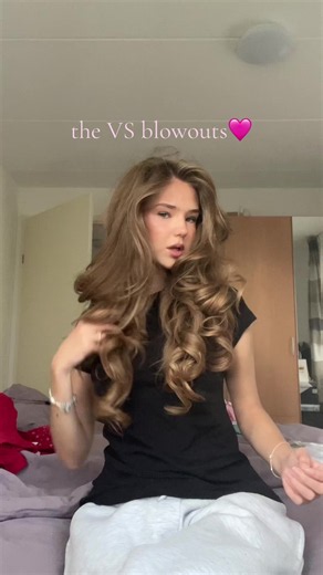 Video van emma (@emmapaashaas) over Blowout Hair