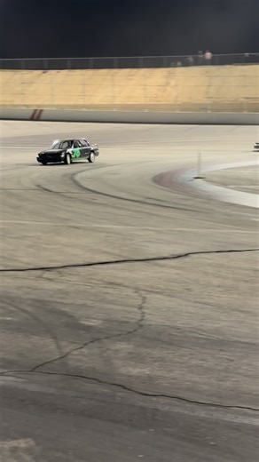 We’re going Figure-8 racing! #NightOfDestruction | Kevin Harvick's Kern Raceway