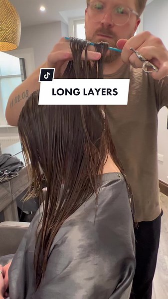 Use a slide cutting technique to create softer layering on long hair #fy #fyp #fypシ #foryoupage #foryourpage #foryourpage #hairdresser #hairstylist #howtocuthair #hairtutorial #tiktok #foryou #hair #hairstyle #tutorial #tutorials #learnontiktok #haircut #salon