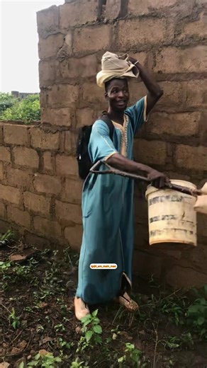 Help me warn them oo😂😂