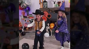 Party City TV Spot, 'Know What Matters: Halloween'