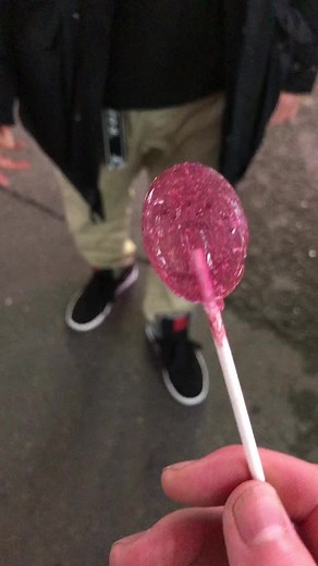 オリジナル楽曲 - 🥦るかるか🥦 - いるかを使っているいるか (@iluka420)の動画