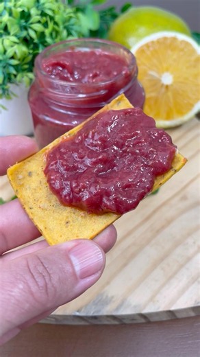 Sugar-free and sweetener-free orange strawberry jam #healthyrecipe #recipe