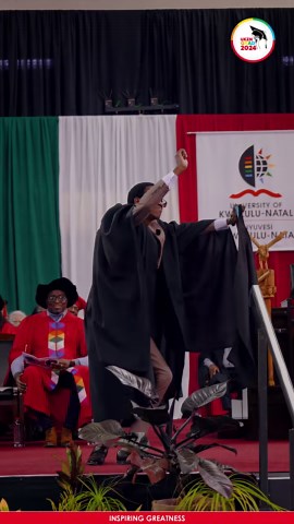 Celebrating Tradition and Triumph with Inspiring Graduates