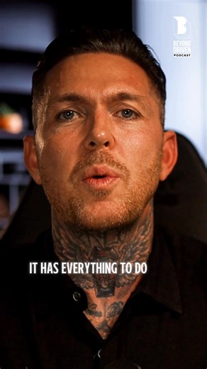 Boundaries Prove Respect A boundary isn’t just a line. It’s a mirror. It reveals whether the person across from you respects you—or whether they don’t. If you draw the line and she steps over it, the truth is clear: respect is absent. And a marriage without respect? It’s already fractured. Already unhealthy. Already bleeding out. Here’s the trap most men fall into: They soften the boundary. They wait. They rationalize. And every time they do, they’re not keeping the peace… they’re erasing themse