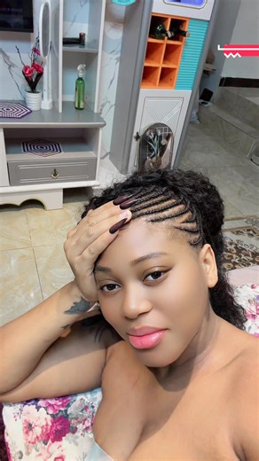 My in-laws are my backbone 😌❤️am just promoting a SL sister song 🇸🇱#lifeline😍🙈 @CLEFF💙 @Kulish Fashion World @Miss Glow🌺 @KING OF FRANCE 🇫🇷 NIKEY 🦅 @kolonko_daddy @Josephine Bangura44 @bigmamaluxuryhairs