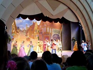 Belle (Little Town) - Beauty and the Beast