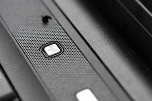 How to Enable a Wireless Radio | Techwalla