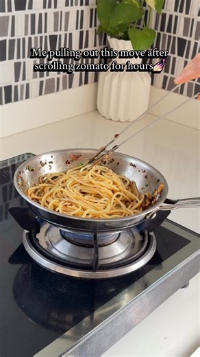 Aglio e Olio Spaghetti | 10-Minute Italian Pasta Recipe | Easy & Aesthetic 🍝 Minimal ingredients. Maximum flavour 🤍🍝 This Aglio e Olio spaghetti is my go-to comfort pasta. Would you try this at home? 👉 Save for later 👉 Share with a pasta lover 👉 Comment “🍝” if you love simple food This Aglio e Olio spaghetti pasta recipe is quick, flavourful and perfect for busy days,this classic Italian pasta needs no fancy ingredients. If you love easy pasta recipes, Italian food, and aesthetic cooking 