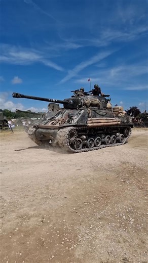 196K views · 7.6K reactions | Throwback to a few highlights from TANKFEST 2023! TANKFEST features three days of arena action, with explosive displays of unique historic & modern armour - see the stars of the Museum’s collection run alongside guest tanks and vehicles. PLUS lectures from tank experts, Living History encampments, & see the world’s best collection of tanks inside The Tank Museum. 27 – 29 June 2025 https://tankmuseum.org/events/tankfest/ | The Tank Museum | Facebook