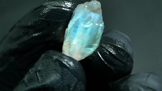 11.85 Cts Raw Madagascar Moonstone Crystal: Rainbow Flash Moonstone Rough 13x18x9mm - Etsy