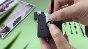 Quacc 2pcs Silent Quartz Clock Movement Long and Short Shaft with 5 Sets Hands, DIY Wall Clock Mechanism Battery Powered Motor Replacement Repair Clock Parts Kits (No Battery)