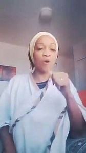 Asii o mas clarito......Sigueme: Chanel Chanell | La Bella TV