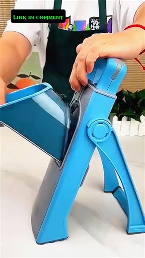 ये अनोखी मशीन मिनटों में काटे किलो भर सब्ज़ी 😱! | Vegetable Chopper Review #shorts