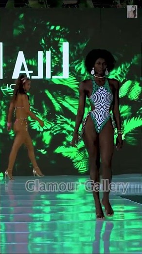 Miami Swim Week 2025 Stunning Walk | Bold Bikini Model Takes Over the Runway | Trending Fashion Clip