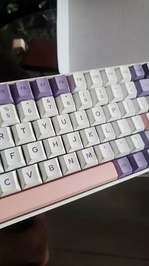 Epomaker EP84 with Flamingo Linear Switches