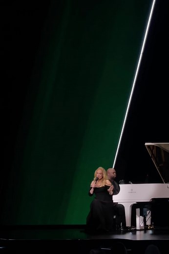 Adele discusses dim sum in Pasadena. @Adele Access #lasvegas #adele #dimsum