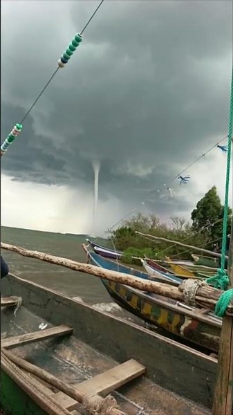 Rare Waterspout Forms Over Lake Victoria