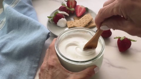 Homemade marshmallow fluff recipe