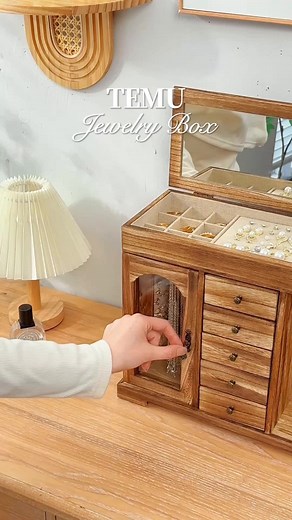 Keep your jewelry neatly organized and easy to access — elegant design with mirror and multiple compartments ✨🪞 🔍 Find it at https://temu.to/m/gxemohu7grr or with this code xvk45725. #Temu #JewelryStorage