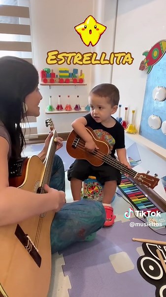 Cantan Estrellita: Progreso en el Lenguaje Infantil
