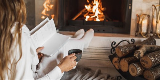 Los 4 mejores libros españoles de 2023 que enganchan desde la primera página