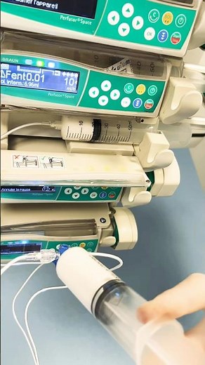 #pousse #seringue #medicaments #hospital #doctor #nurse #pen