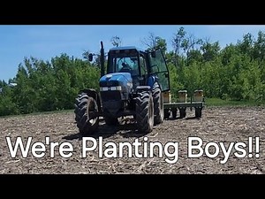 Prepping and Planting Corn With The JD 7100 Planter In Canada!!