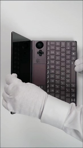 the most mini Gameboy 👍 don't let gamers know it#unboxing #gameboy #esports #supcase #gaming #game #gamer #cool #foryou #fyp #amazonfinds