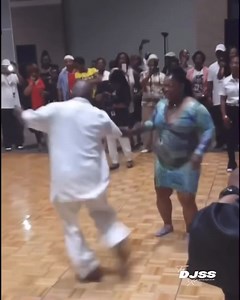 Janice Robertson, Kim Bowie, Lil Loyd, Lady Taboo and Josiah 🙌 #legend #steppin #steppers #dance #music #love #fun #chicago | DJ Shorty Smooth