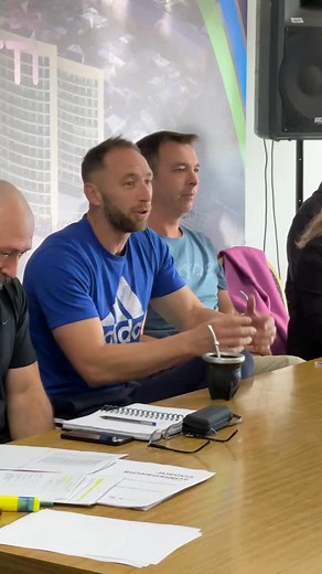 📝REUNIÓN INFORMATIVA JUEGOS DE RÍO NEGRO 2025 Se realizó la reunión informativa para los Juegos Informativos para los Juegos de Río Negro, En el encuentro se explico como será el desarrollo de la Fase Local de los JUEGOS DE RÍO NEGRO 2025. Gracias a todos los que participaron!!! @municipalidaddecipolletti @leandrodomini | Dirección General de Deporte