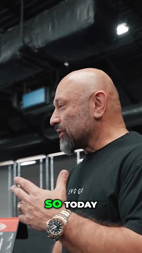 Hany Rambod's Calf Training Secrets: Get Those Calves POPS! #CalfTraining #FitnessTips #GymLife #MuscleGrowth #WorkoutMotivation #fitnessreels #fitnesstips #bicepcurls #calfworkout #fitnessjourney #workoutmotivation #StrengthTraining #fitfam | Ezequiel G Carranza