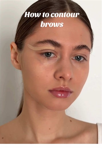How to contour brows ✨💎 Brow contouring literally lifts your entire eye area! Strategic highlighting and shading around your brows creates so much dimension. Epica Beauty shows you the exact placement for YOUR brow shape and face. This changes everything 🔥 #makeuptok #makeuhacks #makeuptipsandtricks #makeupartist #makeupforbegginers Keywords: how to contour brows, brow contouring technique 2025, eyebrow contour tutorial, lifted brows makeup, brow bone highlight, brow shaping contour, define ey