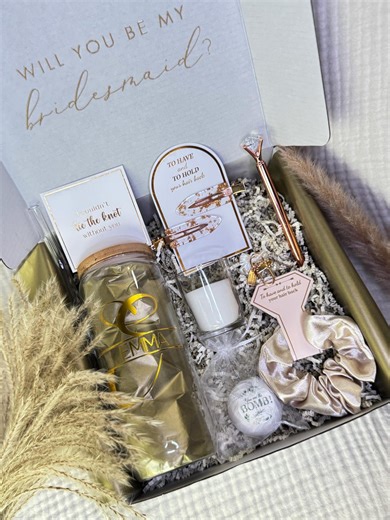 Bridesmaid Proposal Gift Box – Custom Keepsake for Maid of Honor - Etsy