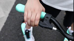 Wiggle Scooter for Kids Ages 8 Year and up,Swing Scooters for Adult with 3 Wheel,Kids Sport Scooter-Lightweight, Foldable, Adjustable Height for Riders up to 110-330 lbs(Green&Orange)