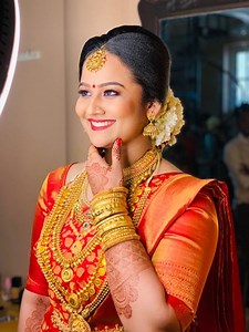 35K views · 1.8K reactions | 'The Princess Bride' #Haritha #todaysbride #bridalmakeover #beautifulbride #wedding #makeover #bride #indianwedding #bridemakeover #keralawedding #blossom #weddingcandids #hdmakeup #keralaweddingphoto #weddingfashion #naturalbeauty #weddingphotography #weddingphotoinspiration #culture #photshootgoals #candidshot #vijilsmakeover #bridalmakeoverstudio #bridesofkerala #keralabride | Vijils Bridal Makeover Studio | Facebook