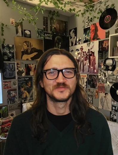 Some random 29th of July in 2009... #johnfrusciante #silly #redhotchilipeppers #virall #fypシ #xyzbca #real #viralvideo #viral #foru #fyp #makemefamous #blowthisup #fypage #fy #viraltiktok #makethisviral #famous #foryoupage