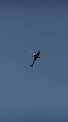 Learning how to fly on controller #warthunder #gaming